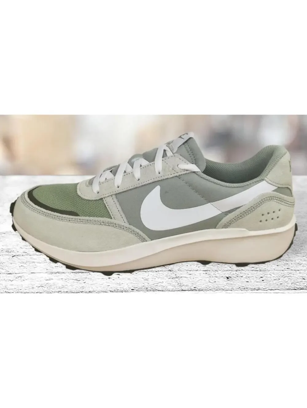 Nike Waffle Nav Size 10 Men’s Jade Horizon Sail-Oil Green FJ4195-300 New